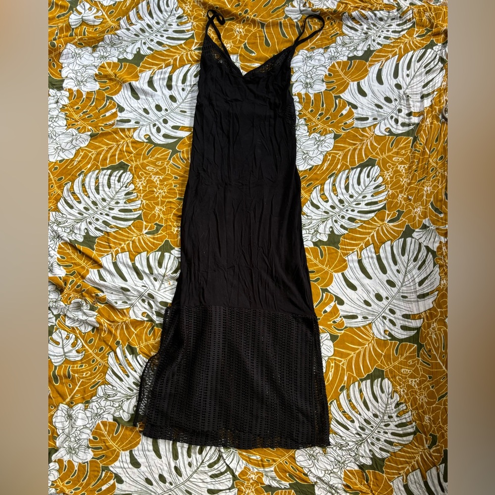 LBD Cut out black dress. Jersey.
